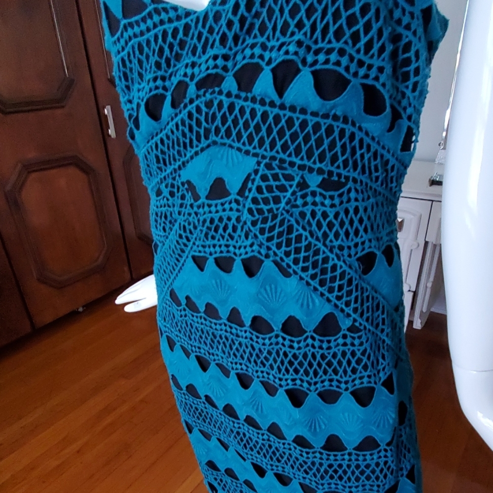 ZACPOSEN dress Crocheted - Picture 2 of 8
